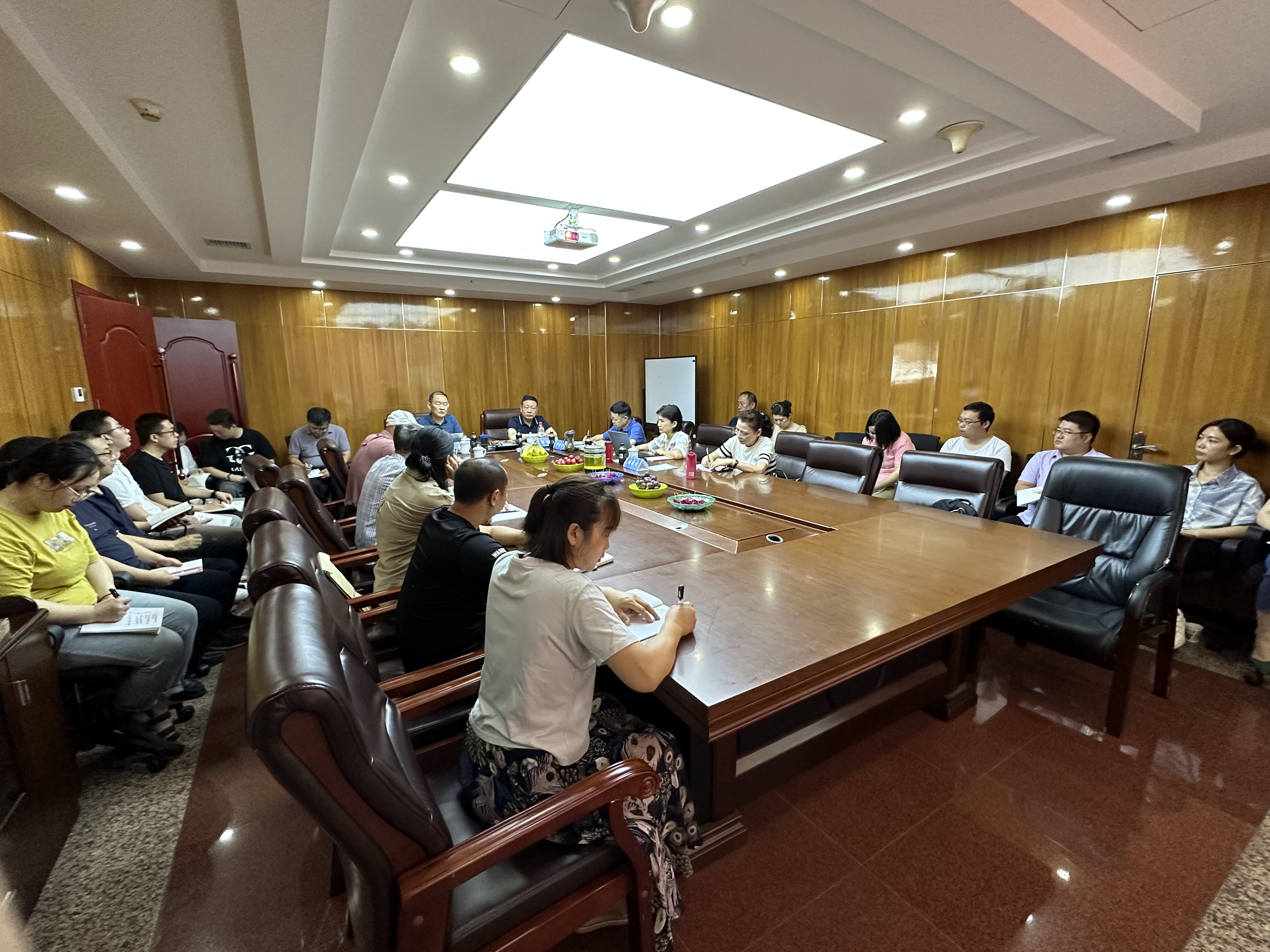 陜西省特種設(shè)備協(xié)會(huì)鑒定評(píng)審組對我公司壓力管道設(shè)計(jì)許可換證進(jìn)行現(xiàn)場鑒定評(píng)審 陜西省特種設(shè)備協(xié)會(huì)鑒定評(píng)審組對我公司壓力管道設(shè)計(jì)許可換證進(jìn)行現(xiàn)場鑒定評(píng)審